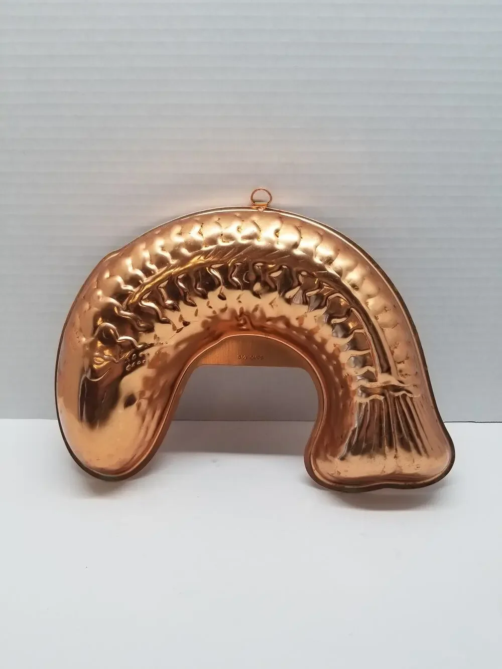 Vintage Large Copper Salmon Fish Jello Mold Bundt Pan Hangs